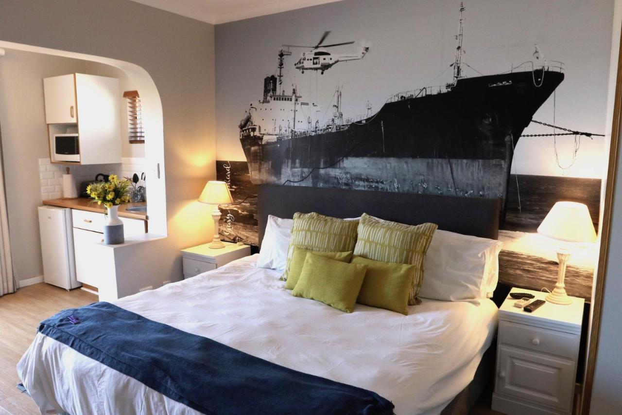Chopper Corner Bed & Breakfast La Lucia Екстериор снимка