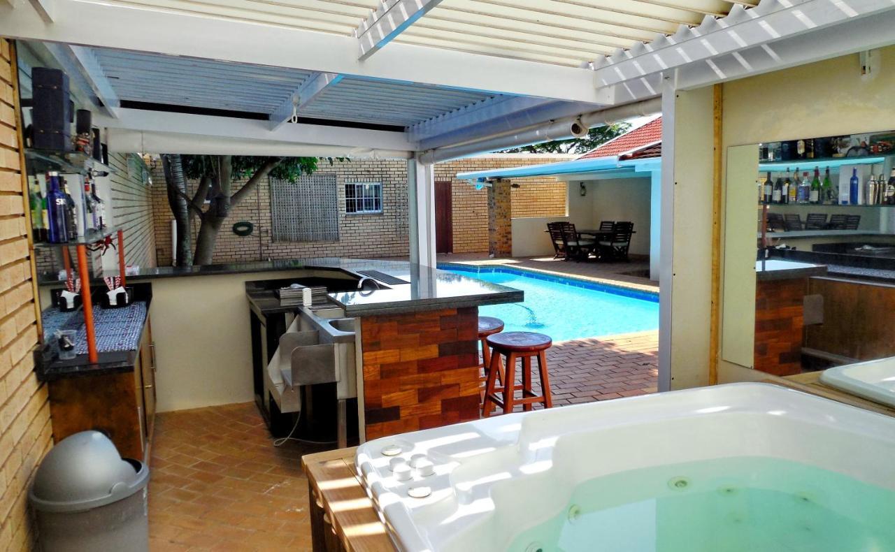 Chopper Corner Bed & Breakfast La Lucia Стая снимка