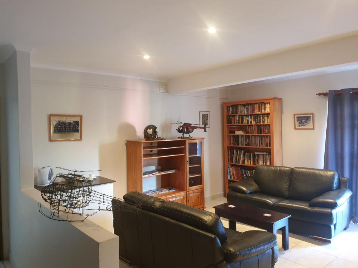 Chopper Corner Bed & Breakfast La Lucia Екстериор снимка